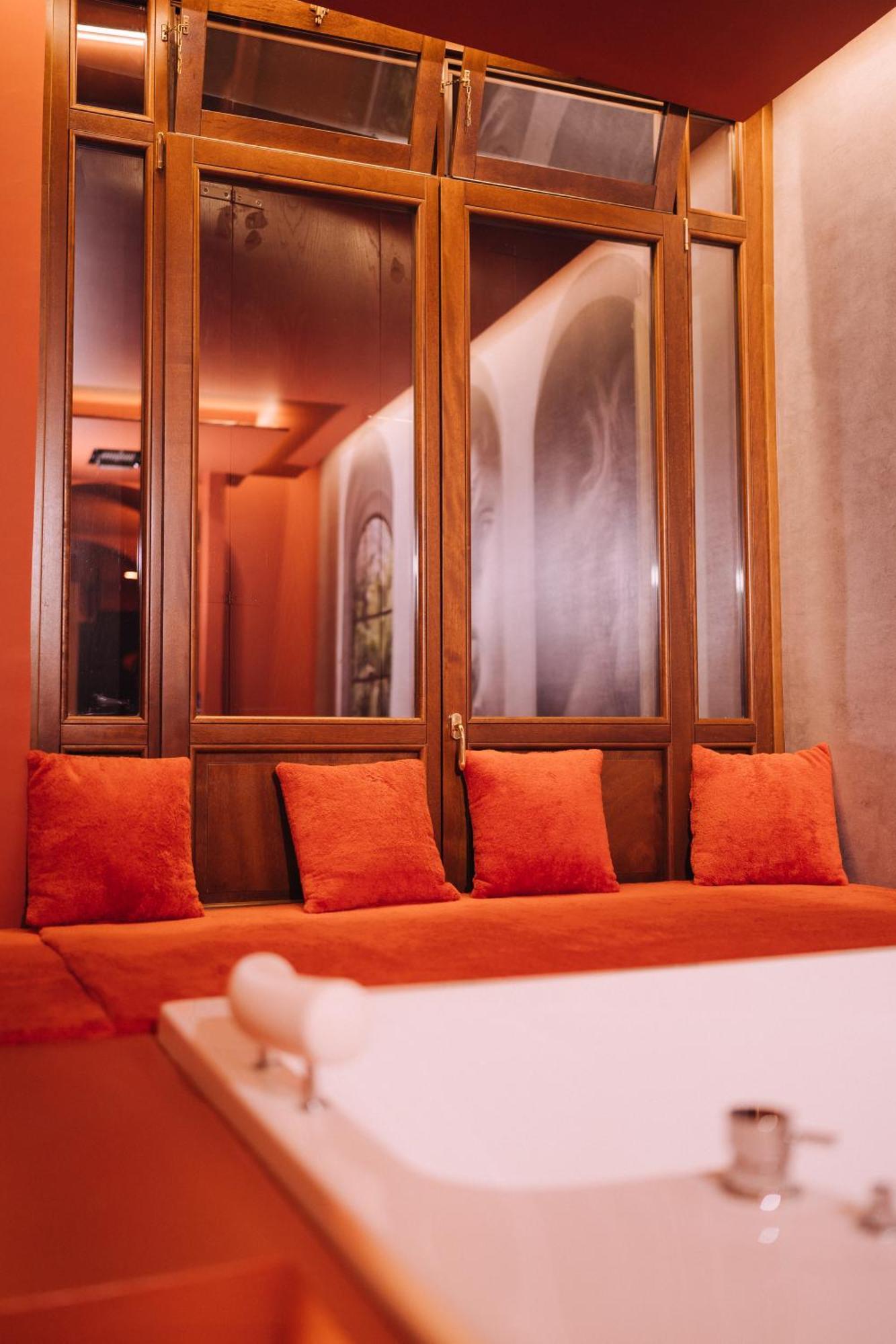 Palazzo Olivia 2* Roma